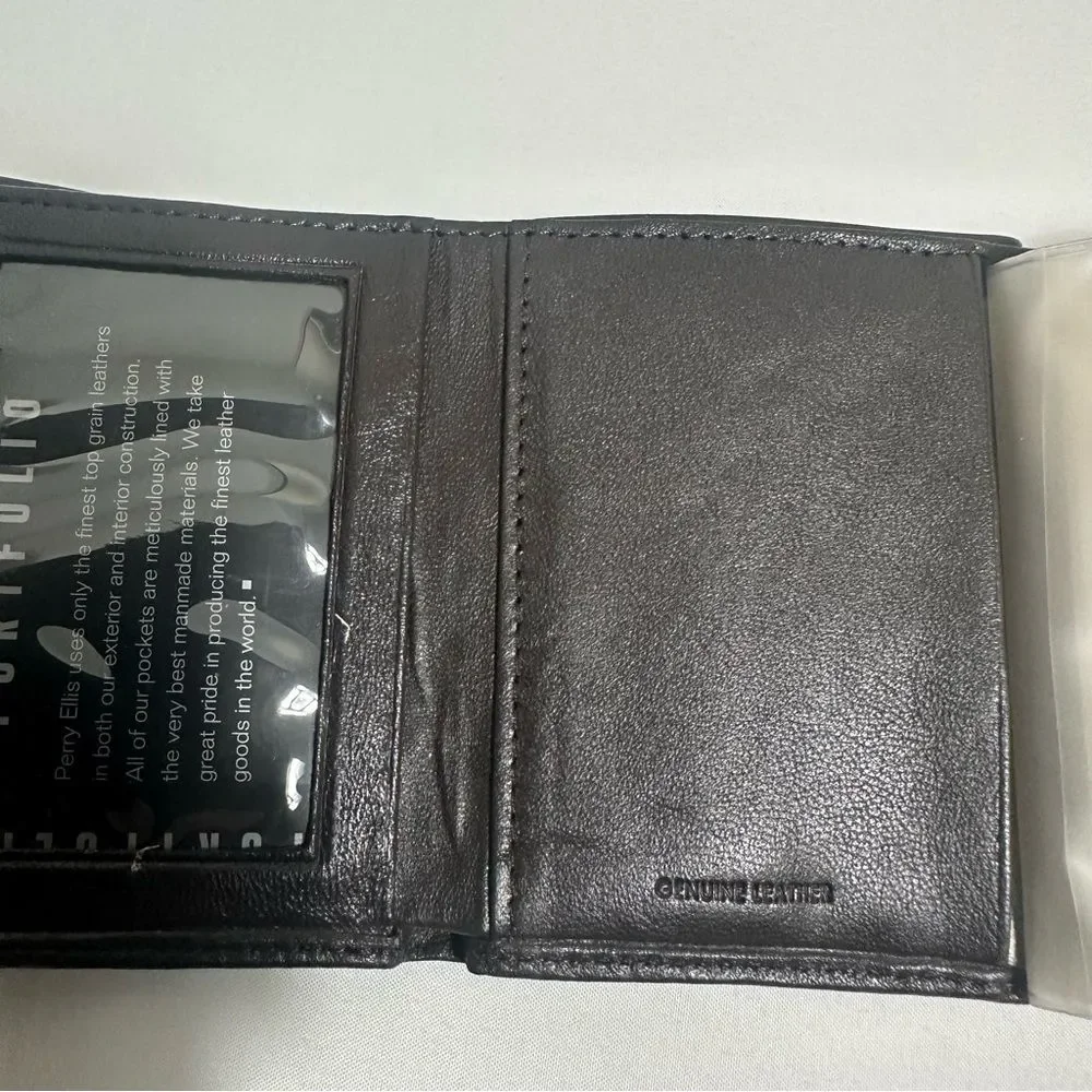 Vintage Perry Ellis Soft Genuine Leather Brown Wallet